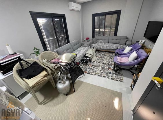 Çeşme Dalyan'da Marina Karşısında-teras Kullanımlı Lüx 1+1 ***