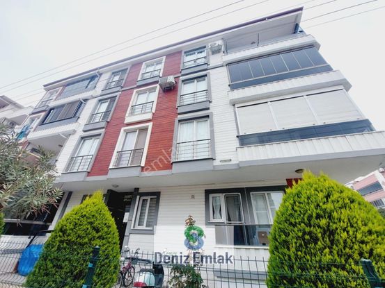 Denizden Akçayda Ön Cephe Asansörlü Ebeveynli Satılık 2+1 Daire.