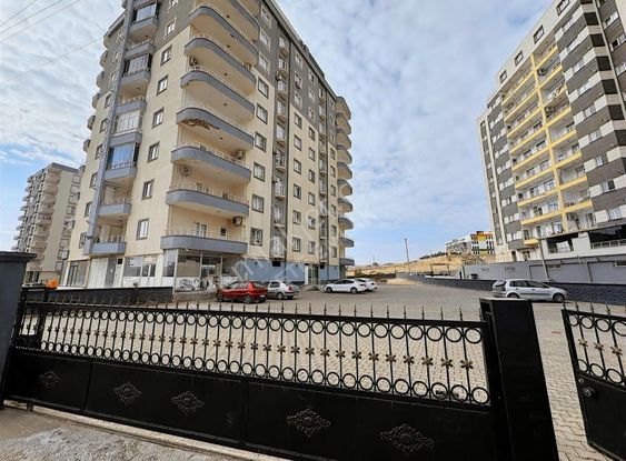 Ete Emlaktan Diyarbakır Yolu Üzeri 3+1 Siteli Daire Kiralıktır