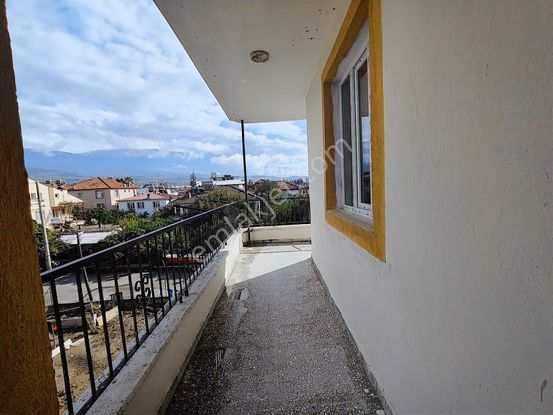 Uğur'dan Seydikemer Merkezde 3+1 Ayrı Mutfaklı Kiralık Daire