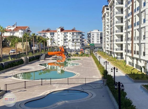 Re Golf'ten Serik Otogar Yanı Heaven Garden Sitesinde Kiralık