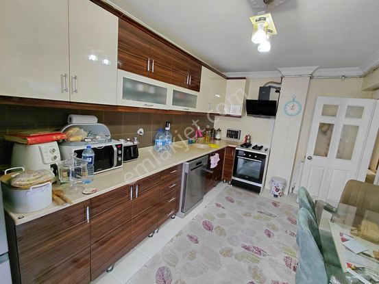 Vatan'dan Yeşiltepe'de Ara Katta Full Yapılı Hangar Gibi 130 M2 3+1