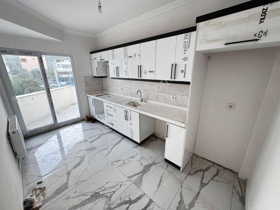 ▇ Varyant'tan Gümrük'te Geniş Köşe Önü Kapanmaz Lüks 3+1 Daire ▇