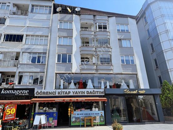 Vızyon'dan İş Yerine Uygun Kiralık Bahçeli Evler Geniş 2+1