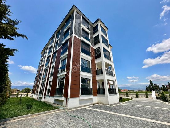 ꧁akçay Ay Emlak'tan꧂ören Bahçelievler'de Asansörlü Şık Tasarım Satılık Ön Cephe 1+1 Ultra Lüx Daire