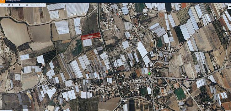 Yukarıkocayatak'ta Asfalt Yola Cephe İçerisinde Ev Olan Müstakil