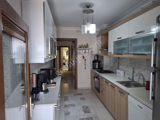 Fikri Altay Mahallesi'nde 2+1 Satılık Fırsat Daire