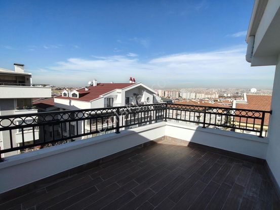 Emek'te Sıfır Binada, 4+1 Dubleks, Teras,kapalı Otop.,asansör