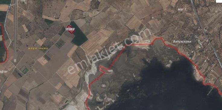 Çandarlı'da Denize Yakın Harika Konumda 4.371 M2 Zeytinlik