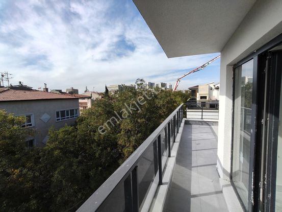 Bahçelievler'de Sıfır Dubleks, 4+1,kapalı Garaj,asansör,teraslı