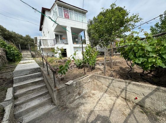 Fenkeden, Çandarlıda, Bimeykoda 3+1 Dubleks Villa