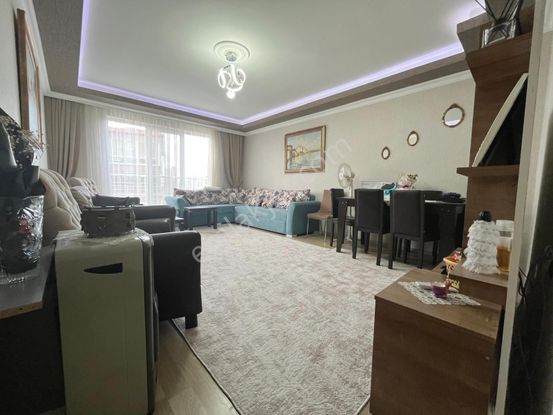 340.cad Yakını Ara Kat Masrafsız Geniş Kullanımlı 3+1 Daire.!!!