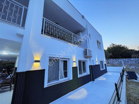 Buca Karacagac'ta 10.515m2 Arazi Tek Tapulu Havuzlu Müstakilev