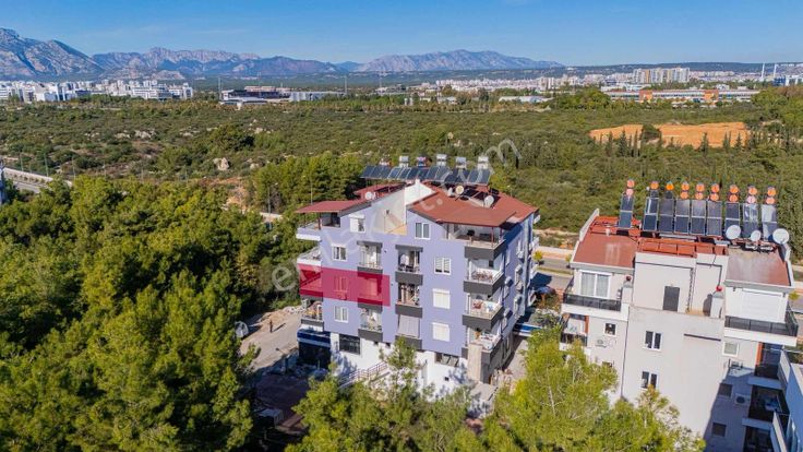 3+1 Geniş Ve Eşsiz Manzaralı