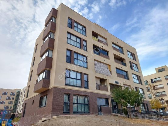 Gödene Toki 804' Te 3 Cepheli 3+1 Ebeveyn Banyolu Tapulu Daire