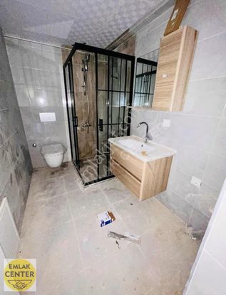 Muradiye Mah Satılık 3+1 Ebeveyn Banyolu Daire