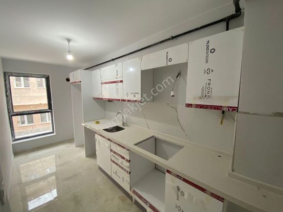 Eskişehir - Tepebaşı - Çamlıca Mh , 2+0 Satılık Daire ; Birlik Caddesi Yakını;