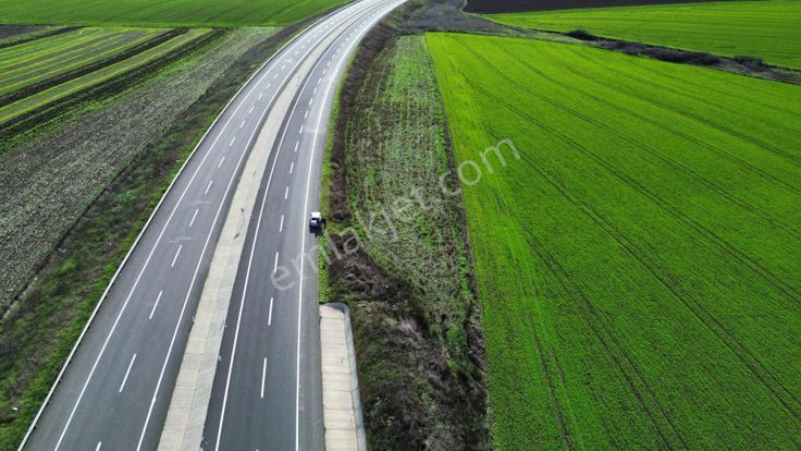 Sahibinden Tekirdağ Hayrabolu Kandamış Otoban Yanı 4280m² Tarla İşlek Yer
