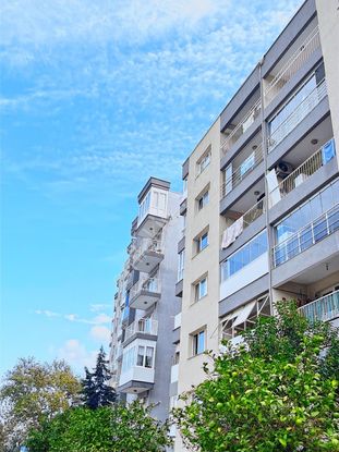 Bayraklı Manavkuyu Otoban Yakınında Doğalgazlı Kiralık 3+1 Daire