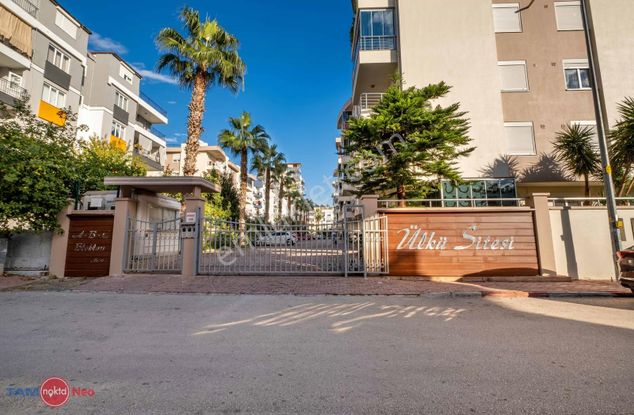 Fener Mahallesi Havuzlu Site İçi 1+1 Fırsat Daire!