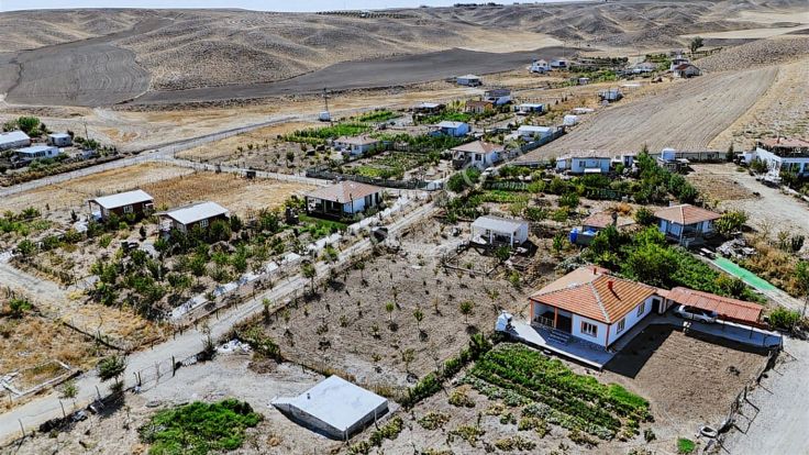 Polatlı Çimenceğiz'de Yola Cephe Hobi Bahçesi