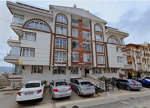 Satılık 3+1 Daire Vadi Manzaralı, Geniş Ve Çift Girişli