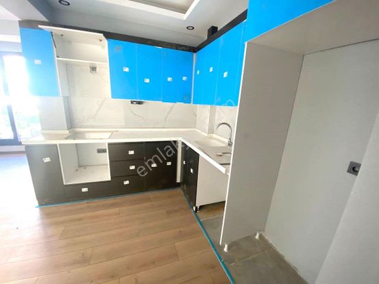 🟪aktif'ten Burhaniye Mahkeme Mahallesi Okullar Bölgesinde 2+1 Satılık Daire 🟪