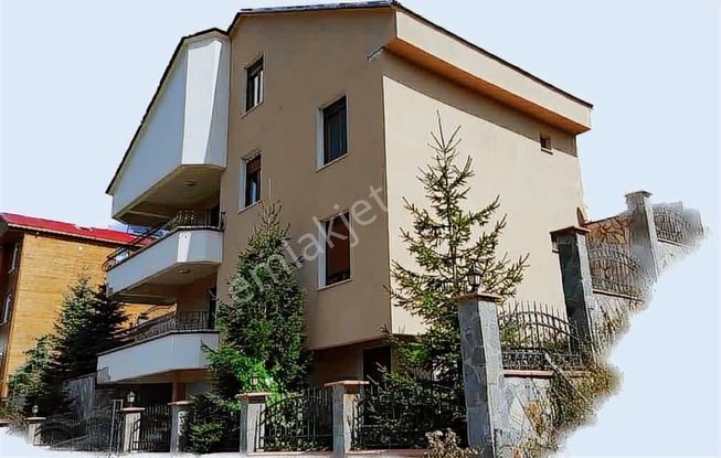 Riva Gymdn Giresun Kümbet 3.5 Katlı Harika Doğa Manzaralı Villa