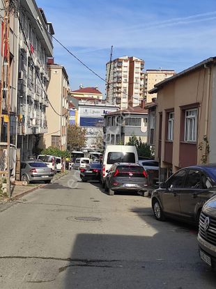 Yenidoğan Tam Merkez De Kiralık Kullanışlı Fırsat Dükkan