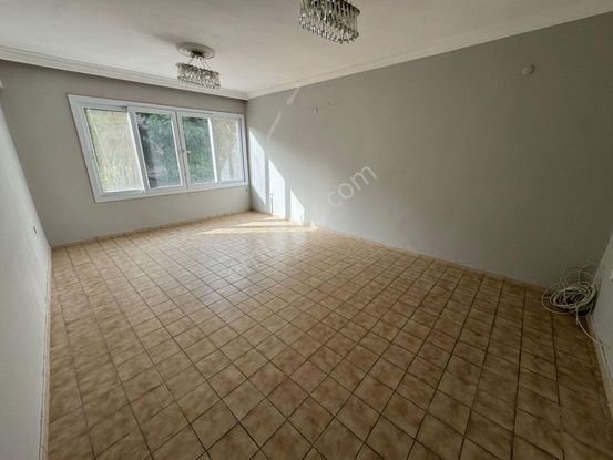 Ergünden Kültürde 3+1 Yapılı Masrafsız Asansörlü 1.kat Daire