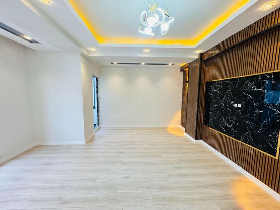 Güven'den Hastaneye Yakın,yerden Isıtmalı,k.otoparklı 2+1 Daire