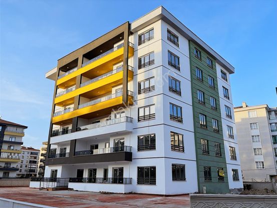 Hamzaoğlu Mahallesi'nde Site İçerisinde Satılık 3+1 Daire