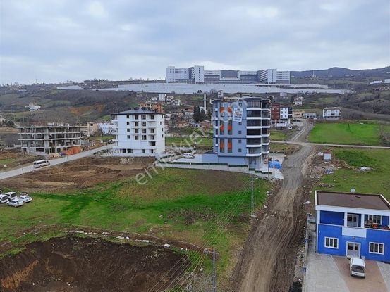 Yeni Şehir Hastanesinin Altında Eşyalı Kiralık Sıfır 1+1