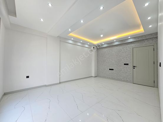Denizli Şemikler De Satılık 2+1 130 M2 Ebeveyn Banyolu Lüks Sıfır Daireler