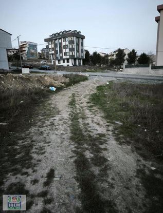 Arnavutköy İslambey Mahallesinde Satılık 184 M2 İfrazlı Arsa