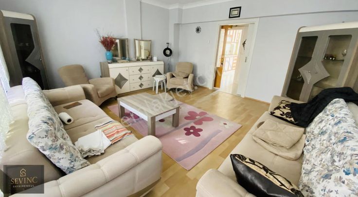 Sevinç'ten 3 Cephesi Açık Köşe Konumda Yatırımlık Daire
