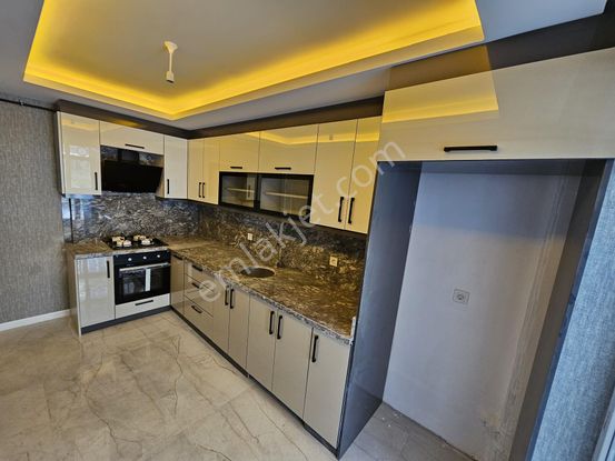 Merkezin İçinde İskanlı İşçilik Harikası Ultra Lüks Y.giriş 3+1