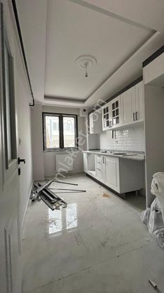 Saruhanlı Çarşı Merkezde 2+1 90m² Sıfır Daire