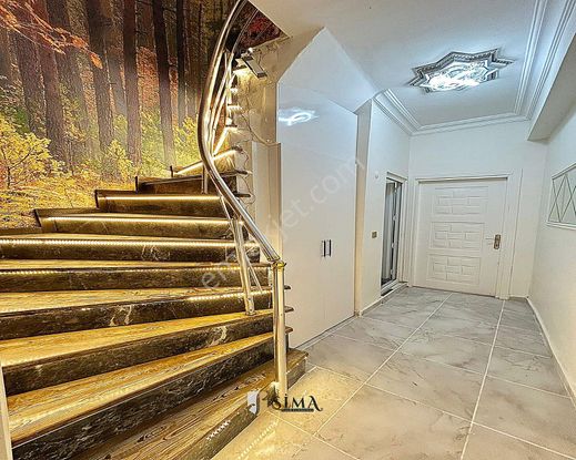 Sima Yapı'dan Metrobüse Yakın Ultra Lüks Satılık Dubleks Daire