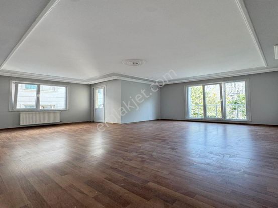 Doğan Araslı Bulvarı Bahçeşehir Yakın Çift Balkon 145m2 Daire !!