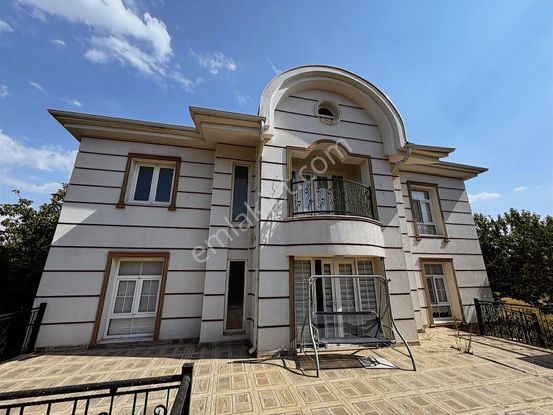 1280 M2 Arsada 360 M2 Villa