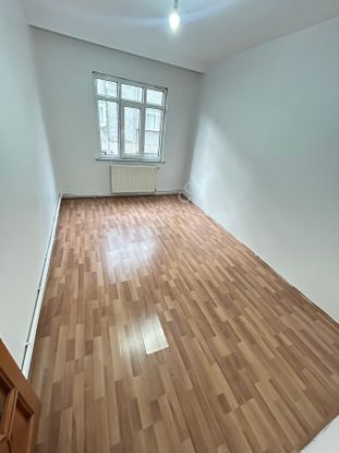 50.yıl Mahallesi 3+1 130m2 Çift Balkonlu Fırsat Arakat Daire
