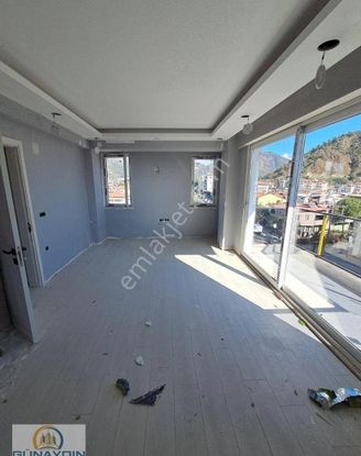 Günaydın Emlaktan Ortaca Merkezde Sıfır 2+1 Satılık Daire