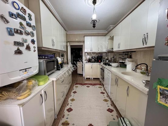 Tanrıverdi'den Satılık Ana Cadde Üzerinde 5+1 Dublex Daire