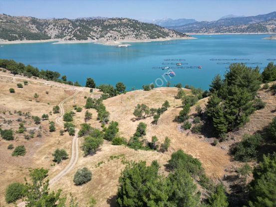 Cb'den Baraj Kenarı Harika Manzaralı Satılık Tek Tapu Tarla