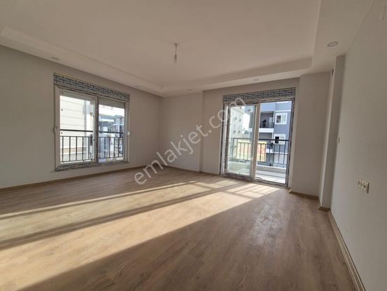 Çamlıbel'de Tramvaya 600m Sıfır Katta Asansörlü 2+1 Daire