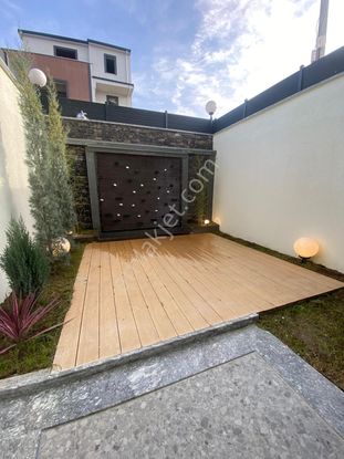 Tarcanlar'dan Kartepe Emekevler'de Lüks 1+1 Satılık Daire