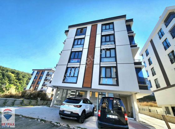 Atakum İncesu'da Kiralık Sıfır /ara Kat 1+1 Daire