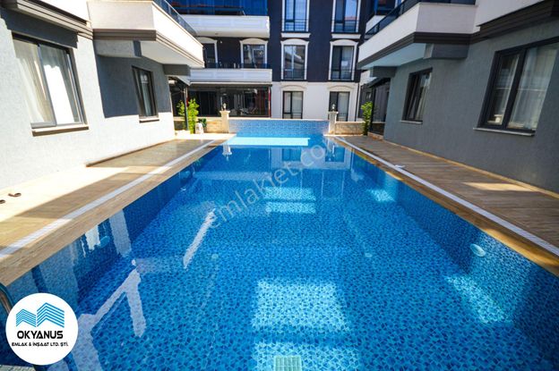 Sakarya Karasu Da Havuzlu Sitede Şık Ara Kat 2+1