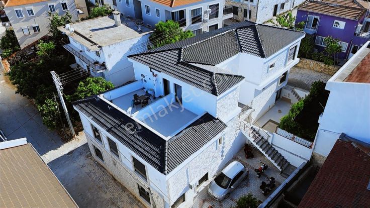 Şeref Karaoğlu'nda Fırsatlar Bitmez. 1+1 Fiyatına 2+2 Daire